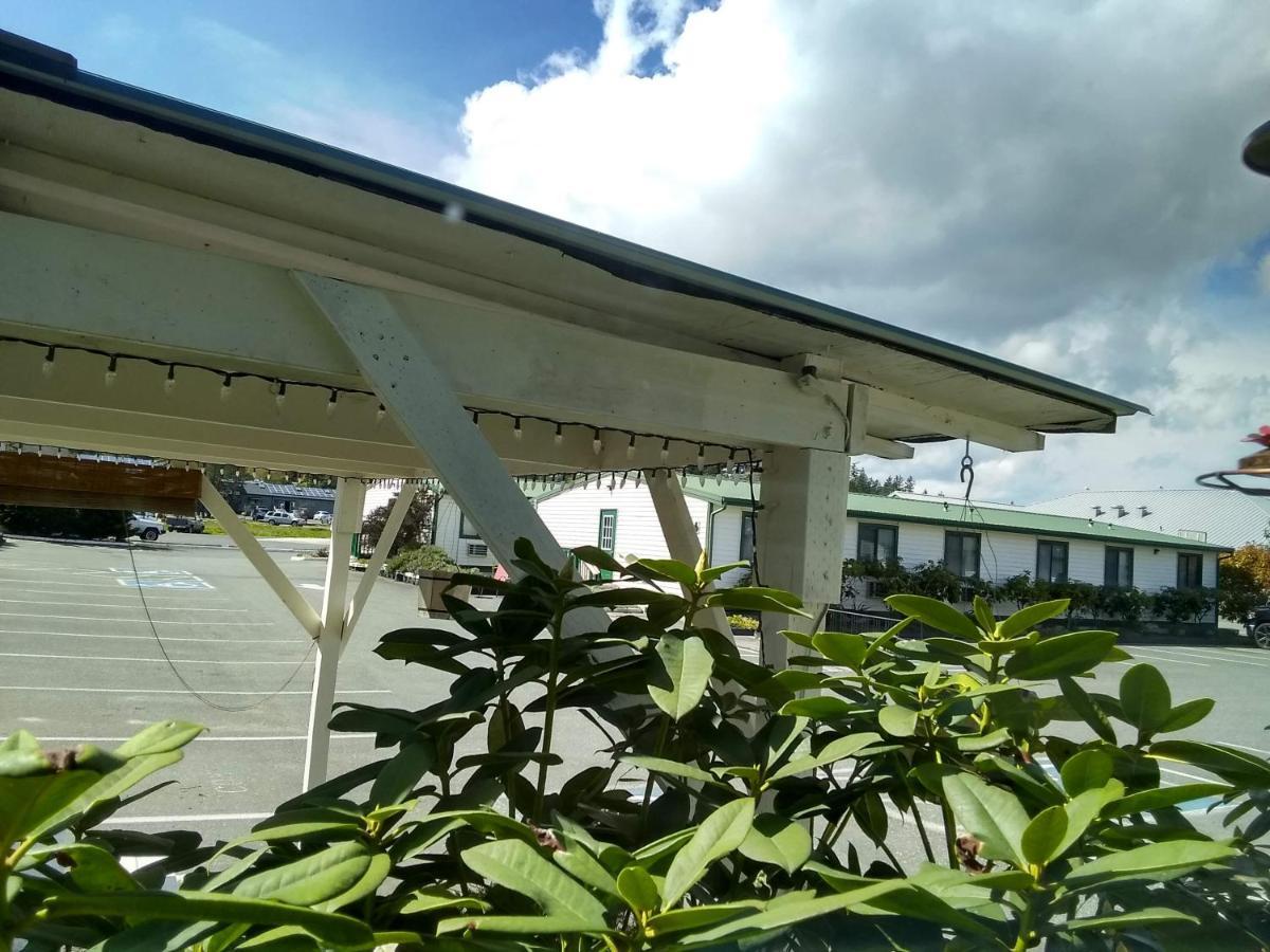 The Orca Inn ฟรายเดย์ฮาร์เบอร์ ภายนอก รูปภาพ